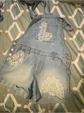 Light Wash Denim Short Overalls with Lace Appliqué - girl 10yo
